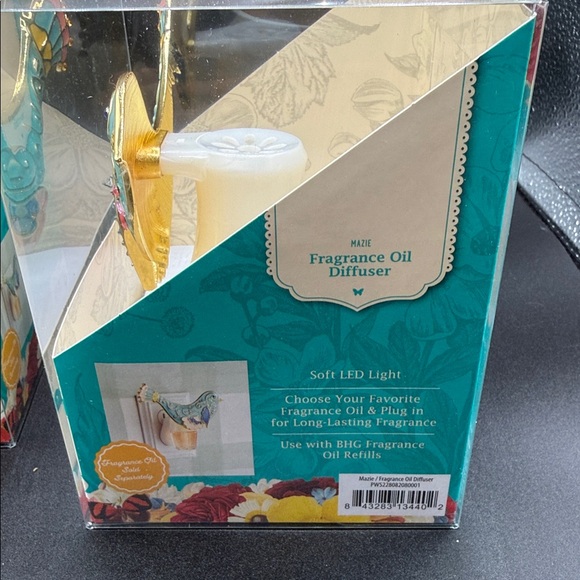 The Pioneer Woman Colorful Bird Fragrance Oil Diffuser (2 QTY) - Picture 3 of 4